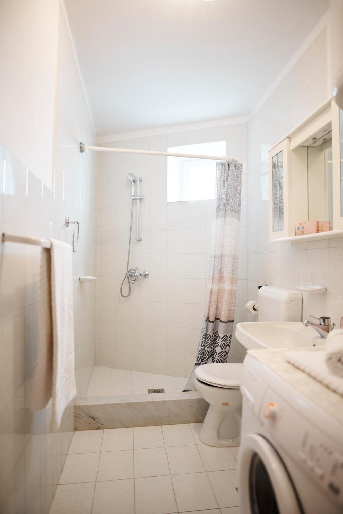 Guesthouse Villa Galovic Brsec Bilik gambar